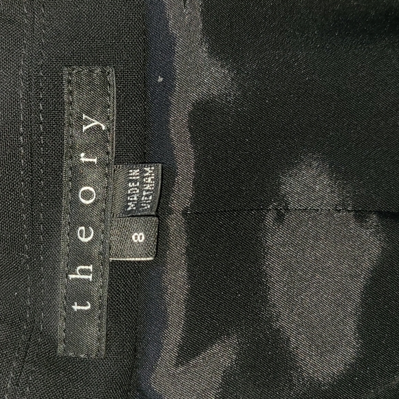 Blazer - Picture 3 of 5